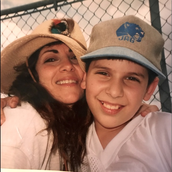 Here’s my bundle 😍, it’s fun to bundle👻🎃, will reduce shipping on all bundles - Picture 1 of 1